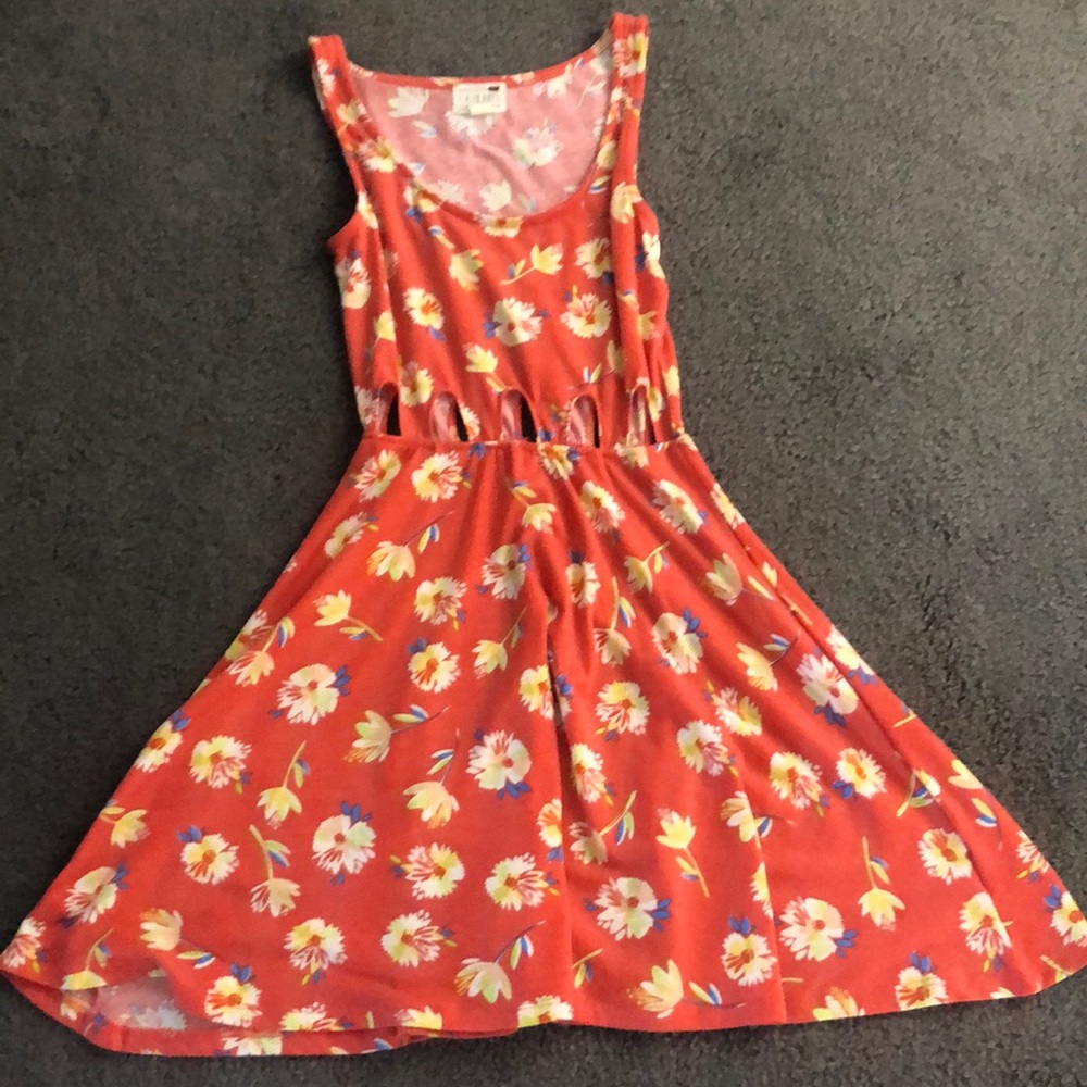 LA hearts dress